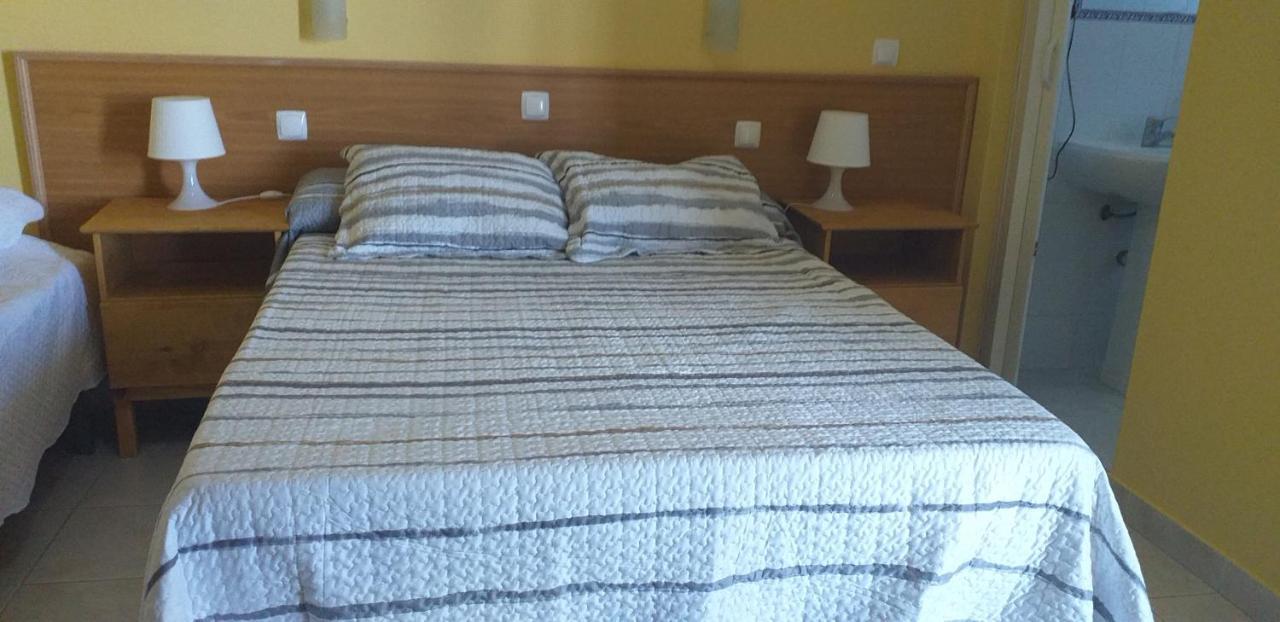 Alojamento Dias Fuzeta Kültér fotó